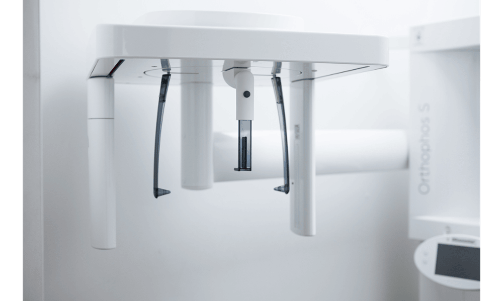 Close-up of Orthophos dental imaging equipment at Toronto Lakeshore Dental